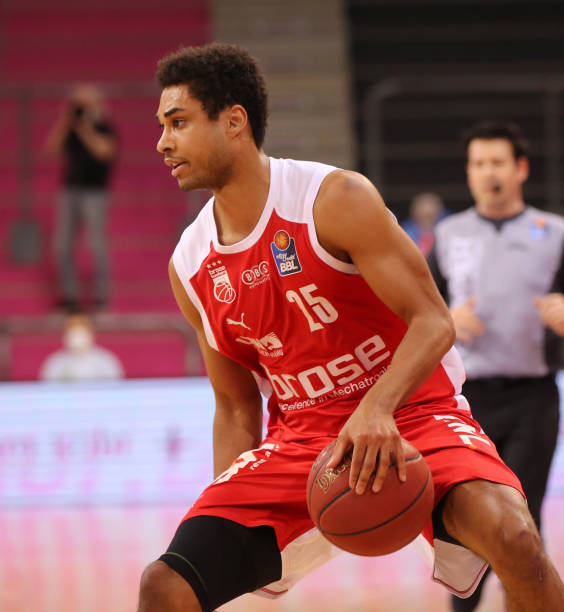 对于迪亚斯 对于迪亚斯